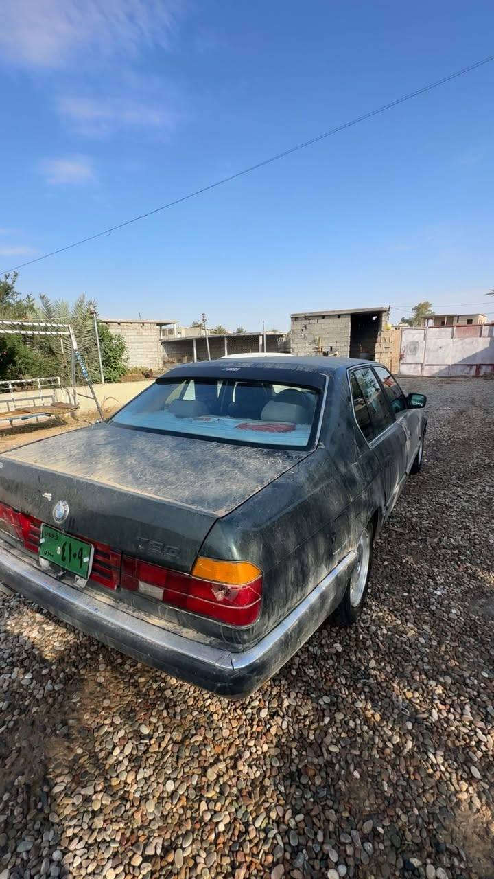 للبيع 730لون زيتوني رقم نينوه كامل ب بمرور دولي بس باقي هزه كير عادي مكينه فل 3/0 سياره كاعده ومرتبه بس تسوي بوليش وتمهد بيدك سعد  السعر 27  وتصال ***********
