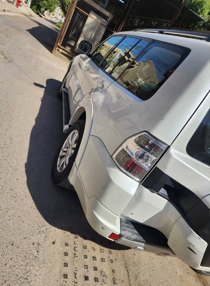 باجيرو موديل 2019
وكالة الحبتور
رقم بغداد
ماشيه 107
السعر 238 بي مجال 
_______________
*كشنات جلد وكهرباء
*شاشة 
*كامرة خلفية
*حساسات
*حساس تاير
*فول تحكم ستيرن
*بلوتوث
*مري شفط
*السيارة مكفولة صبغ بارد نايلونات خفايف 
العنوان بغداد ساحة عدن
رقم الهاتف واتساب تواصل 
***********
