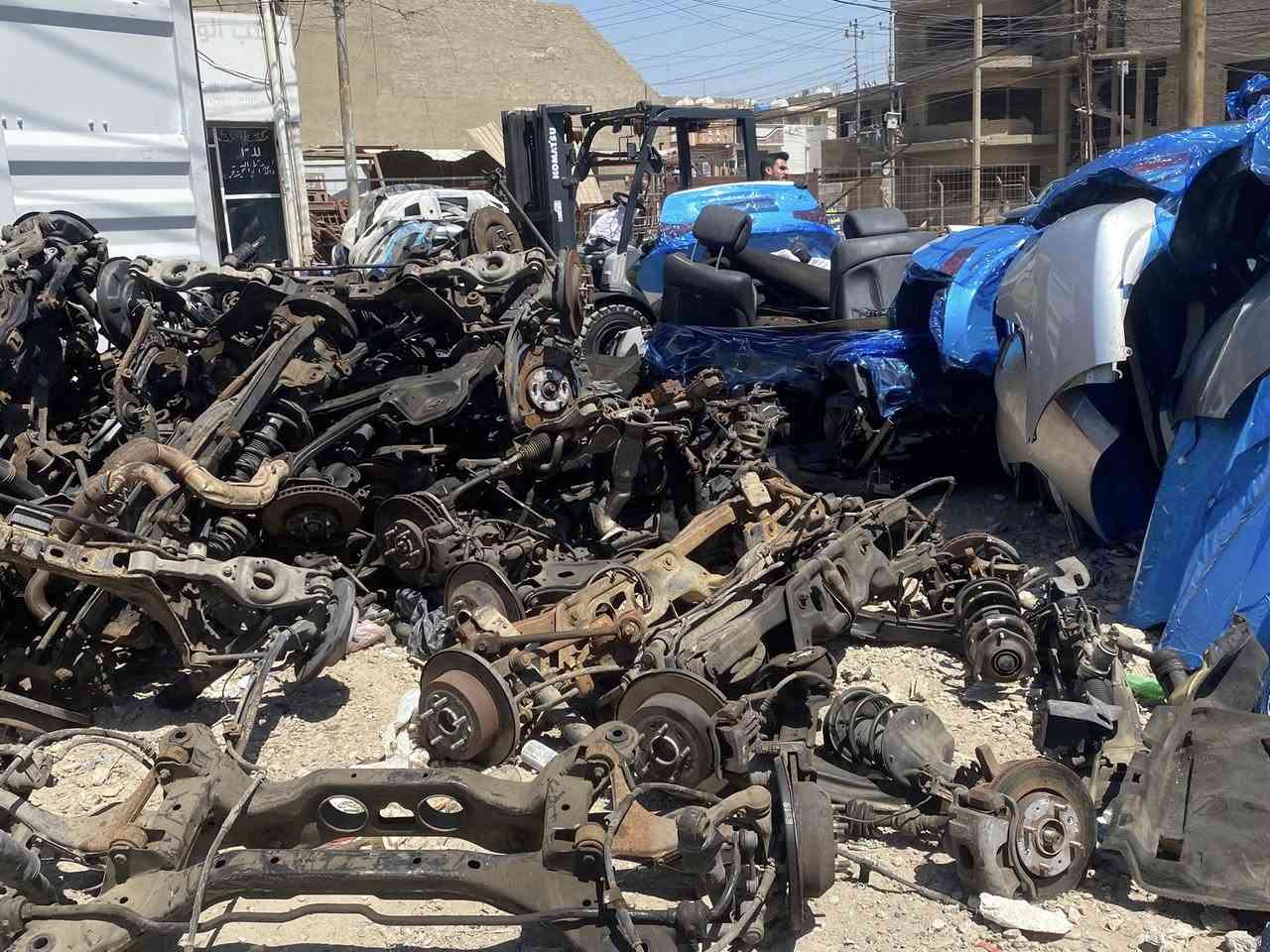حداديه مشكل جمله 
للبيع مشكل السيارات الكوريه 

‭***********‬ جمله
*********** مفرد
