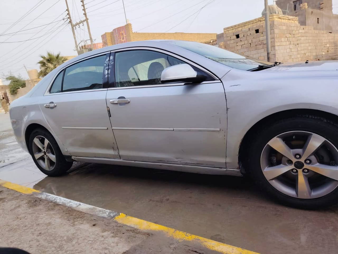 سلام عليكم  ماليبو موديل 12 وارد خليجي فتحه حساس شغال شاشه تاب رقم بصره
تخم تاير جديد قبل سبوع شاد 
تبرد شغال تدفئه   
تدفئه كشنات 
مكينه  2400
لمــــــــــــراوس  سعر  70 وبيه مجال 
***********
