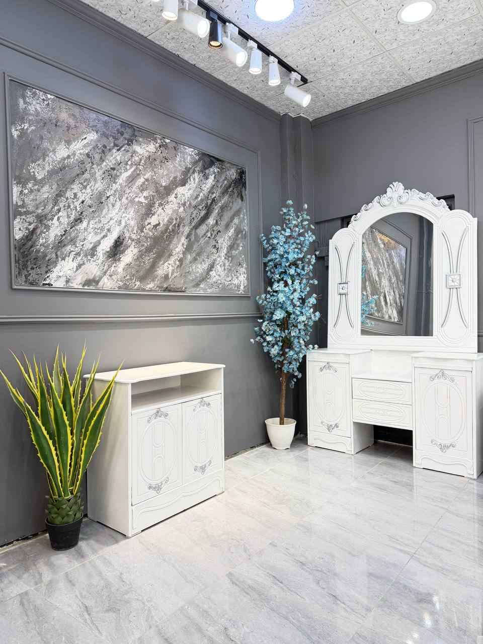 السعر // 950

🔅تفاصيل الغرفة المرمري  ....

 خارج ٤ملم ام دي اف 🔺
وداخل صاج ٣ملم 
صبغ حراري  درجة اولى 

عدد القطع  ٧ قطع 😍
🔺1 //جرباية  قياس  ١٦٠ × ٢٠٠ 
🔺//ميز جانبي ايسر قياس ٥٠
🔺2// وميز  جانبي  قياس ٥٠
🔺3// زاوية ارتفاع مترين عرض ٨٠
🔺4// وميز بلازمه  
🔺5//وميز مراية ارتفاع مترين عرض ١٢٠
🔺6// وكنتور ٦ باب  ارتفاع مترين و١٥ طول ٣ متر و١٥

القطعه الثامنة حسب الطلب شازلون
سعرها ٥٠ الف ❤️

( بغداد, العراق


**إذا كنت صاحب هذا الإعلان وتريد حذفه لأي سبب، رجاءا أرسل رسالة إلى الدعم الفني**