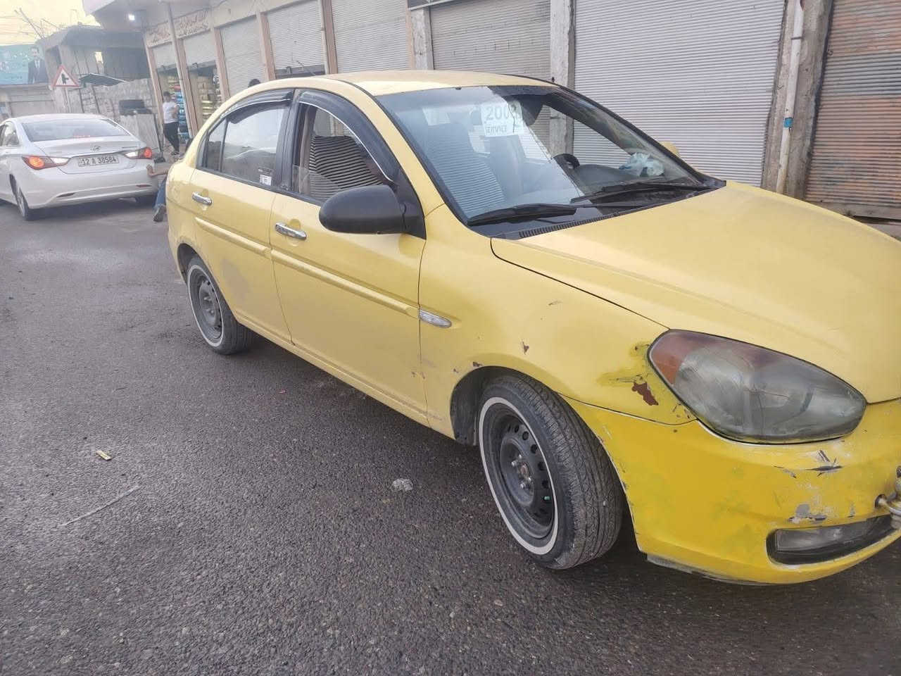 السلام عليكم اكسنت وراد كوري  2009
رقم المثنى جديد هزه جديده 

كاربون ما مسجل منظومه غاز 

هيئه وغرامة صفر شرط التحويل 

طخم تاير طخم امامي خلفي جديد 

 ضررها جاملغ امامي يمين بدون دواخل شرط

سعر ٧٨وبيها مجال  رقم الموبايل ***********اسيا ***********كورك

