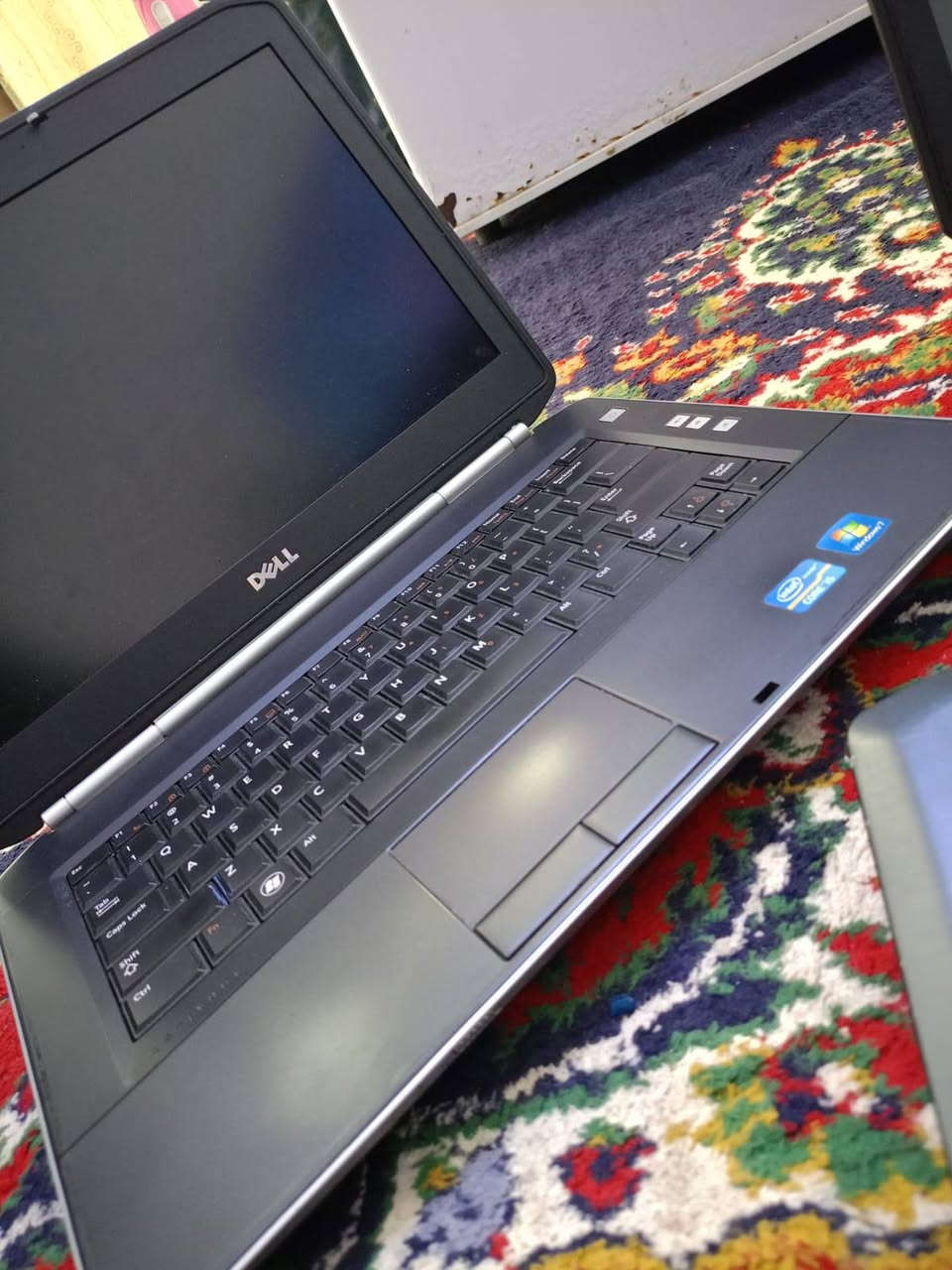 لابتوب غير مستخدم
*Core i5 جيل ثاني + SSD 128 + رام 8GB*

شاشة 14 إنش  
بودي معدن متين ونظيف 100%
يشغل اوفيس، زوم، دروس اونلاين، يوتيوب 80 ألف


**إذا كنت صاحب هذا الإعلان وتريد حذفه لأي سبب، رجاءا أرسل رسالة إلى الدعم الفني**