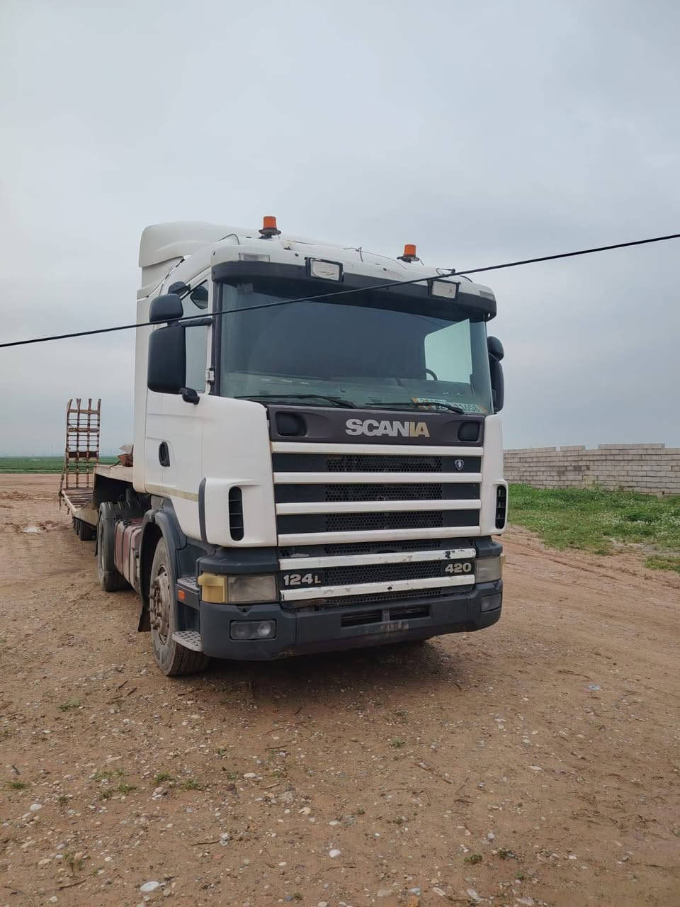 لودر لبيع رقم ربيل دولي ***********
