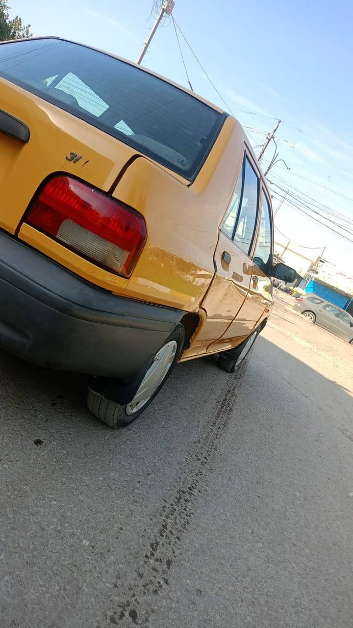 سلام عليكم سايبا للبيع مديل 2017 سياره بيها طخه بسيطه بل باب موضحه بل صور شواصي مكفولات رقم سياره بغداد دولي سياره احلى من صور تخم تاير جديد صدر جديد سياره جاهزة تبريد ثلج هيئه غرامات مصفره سياره باسمي تحويل ثاني يوم سعر سياره 35وبيها مجال مكاني بغداد كاظميه رقم الهاتف ***********خطي ثاني ***********
