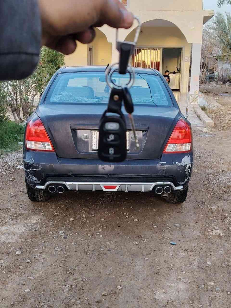 الانتره موديل  ٢٠٠٢ للبيع سياره جاهزه تدفه تبريد بسمي هزه وسنويه جديده 
صدر امامي جديد  مابيها ضربه قويه بس جراد ***********
