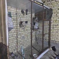 طول ٢م • عرض ١م • حديد