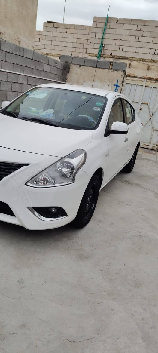 السلام عليكم
نيسان صني هندي أبو البليته الزركه 
 كفاله وضع الشركه ماشيه 11 الف 
رقم بغداد حره  سعر 131 بيه مجال قليل كلش 
سياره جاهزه مكان ذي قار 
***********
