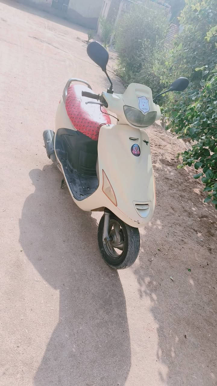 الدرجة فراشة حاوية البيع المكينة ما مفتوحة شغاله سلف وا هندر الكهربات كلهه شغاله المكان القرنه شافي السعر 500 وبيهه مجال ***********بي واتساب
