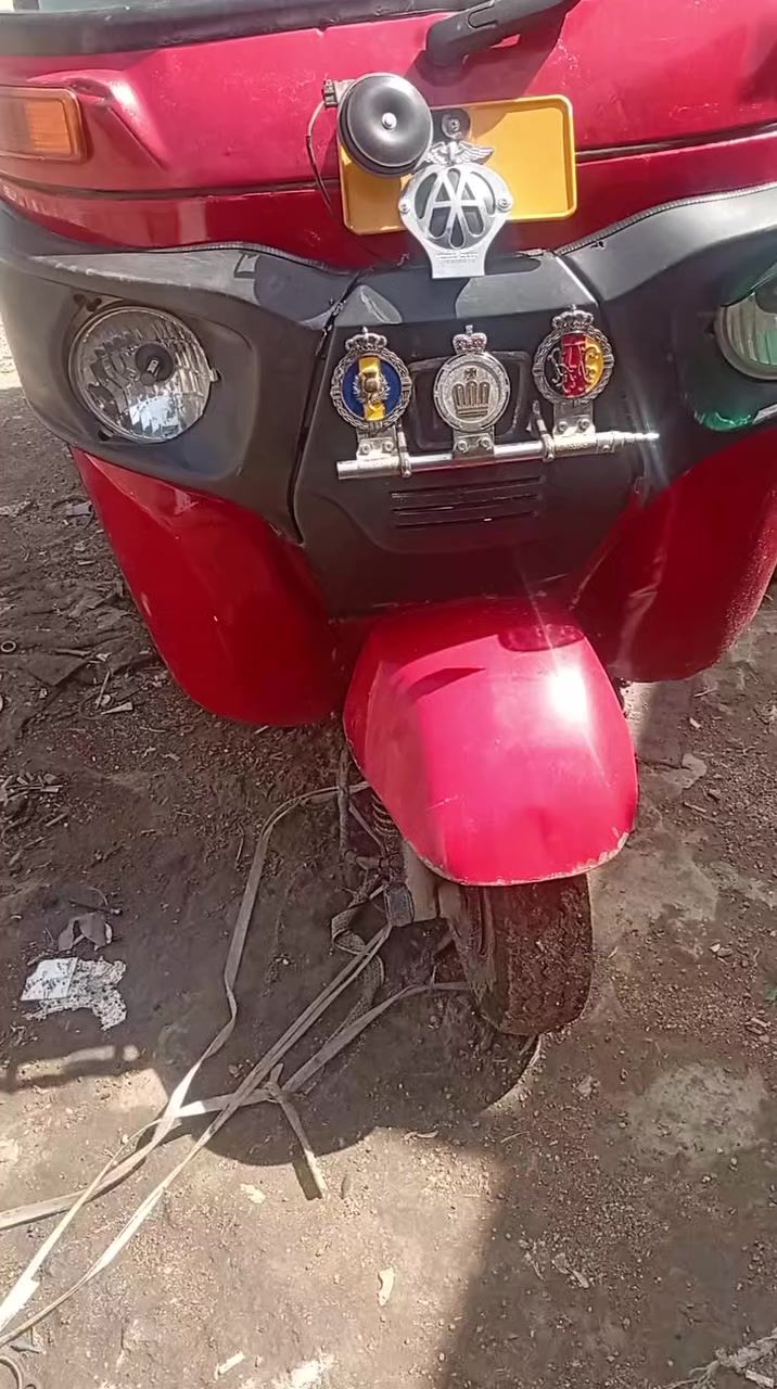 سلام عليكم تكتك لبيع تكتك خير من الله اوراق كمله بيها خيط تبخير كل 10 تيام تنقص ربع موديل 18  شهر 2 مكانها فلكت سلمان باك *********** السعر 3 و800
