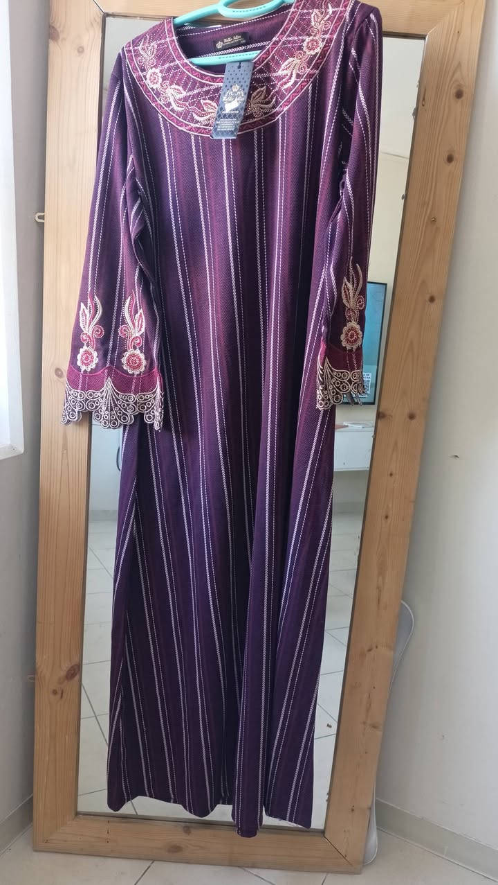 كل قطعه ب20  ما عدا البدله ب25


**إذا كنت صاحب هذا الإعلان وتريد حذفه لأي سبب، رجاءا أرسل رسالة إلى الدعم الفني**