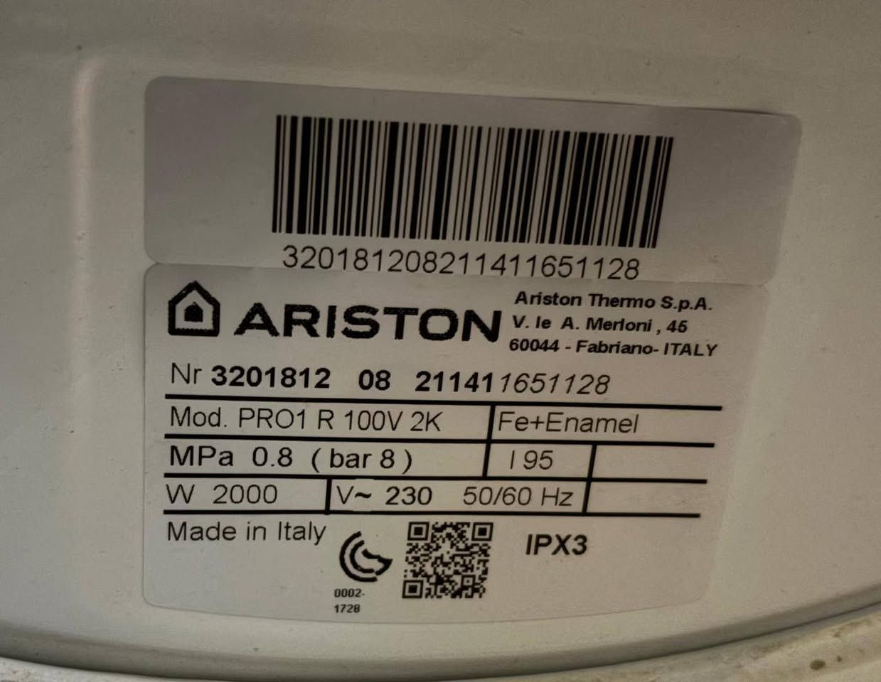 سخان ماء اريستون Ariston ايطالي مستعمل سعة ١٠٠ لتر للبيع 

السعر ١٠٠ الف

المكان دهوك


**إذا كنت صاحب هذا الإعلان وتريد حذفه لأي سبب، رجاءا أرسل رسالة إلى الدعم الفني**