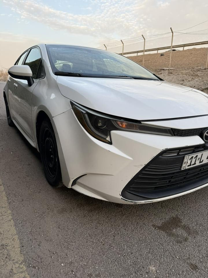 2024 Le حادث بنيد مبدل فقط وصبغ  شويه من الجاملغ
ماشيه 19 ميل قابلة للزيادة 
محرك  2000 
عندي باب بية بارد 
وارد امريكي
***********
