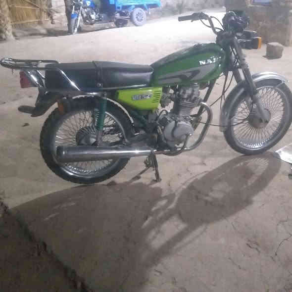 سلام عليكم  لبيع ارشا اوراق مكينه مكفوله وين متريد اطلع بيها لاتبخير ولا تنقيص ولا تنضح شرط تواير صار عشر تيام شادهن    كامله اصولي السعر 5000
المكان الهلال مبايل ***********
 ا
