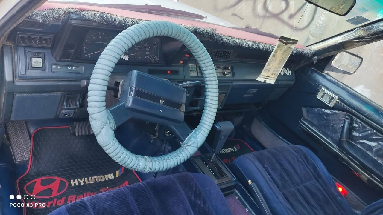 السلام عليكم اعادة النشر بسبب الوعود الكاذبه
للبيع تايوتا سوبر باسمي 

تحويل ثاني يوم 

موديل 87 اوتو ماعايزه برغي 

كهربائيات شغاله تبريد تدفئه شغاله

رقم جديد انكليزي بغداد

تخم تاير جديد 

دواخل كلها بلاديه 

مكينه وكير بلادي 

مامحور مابيه اي شي 

مكان السياره بابل 

سعر 68وبيه مجال بسيط 

التواصل على هذا الرقم (***********)

واتساب فيس متواجد
