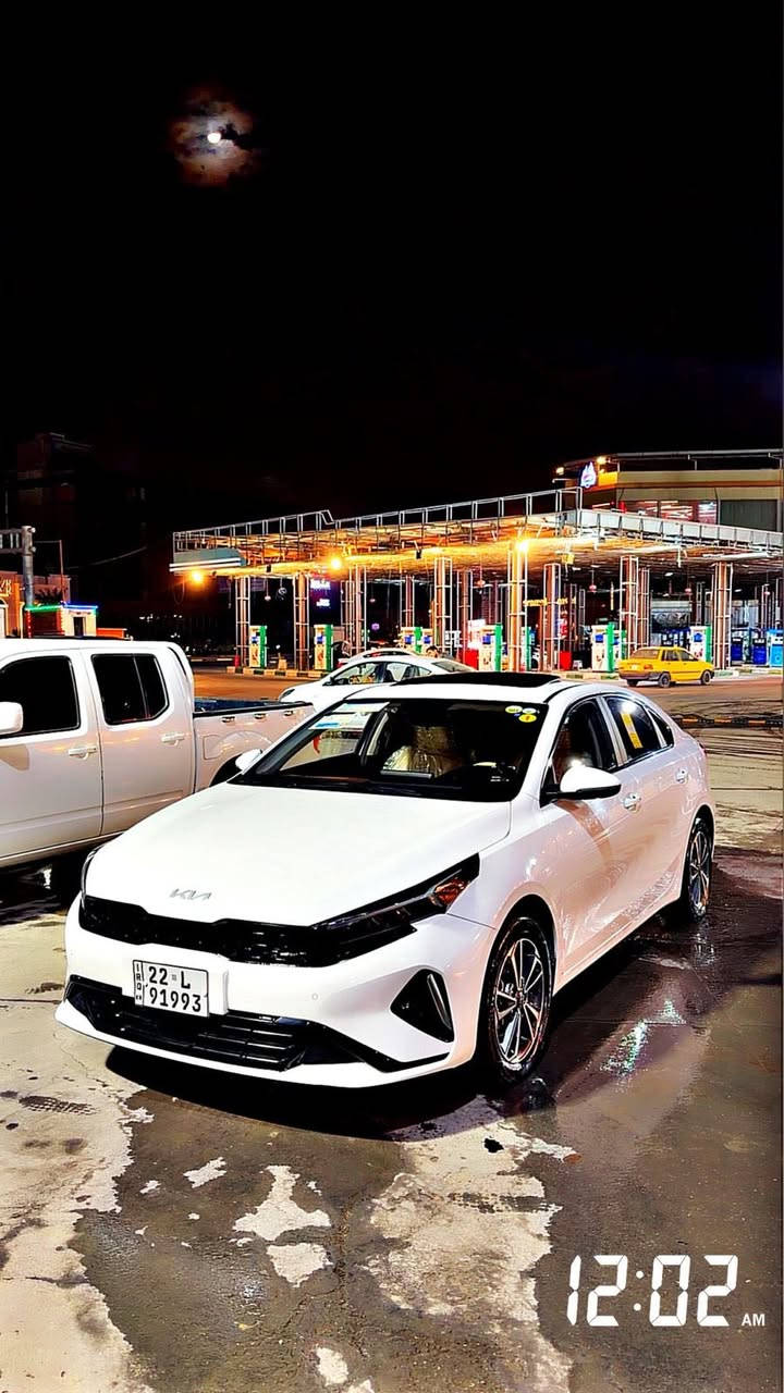 السلام عليكم.  
كيا كي ثري K3 موديل 24
تجميع الصين
فول  مواصفات

.
محرك 1500 دبل نوزل 
رقم اربيل  + تريد وكالة او تحويل 
 ماشية “ 19  الف 
 
🔴المواصفات 
✅️فتحة
✅️شاشه كامرة 
✅️تحكم ستيرن جهتين 
✅️بصمه 2 أبواب و بصمه تشغيل
✅️شاحن تايب سي شحن سريع 
✅️كير طياره 
✅️شاشه بالكير
✅️لايت لد زينون 3 عدسات متحركة + الخلفي هم لد متصل 

✅ أشاير لكزس️ متحركة 
✅المري الجانبية بيها ️اشاير + هيترات 
✅️صندوك ذكي بصمة ( يفتح عند الاقتراب )
✅️سايد بريك بصمة
✅️أوتو هولد (auto hold)
✅️درايف مود 4 وضعيات
✅️(sport+eco+smart+comfort)
شاشة عداد دجتل 
وبيها بعد مواصفات 

السيارة كفاله عامه 
السعر 145 وبيها مجال لشراي 

للأستفسار اكثر التواصل على وتساب
***********
مكان السياره البصرة. 📍
