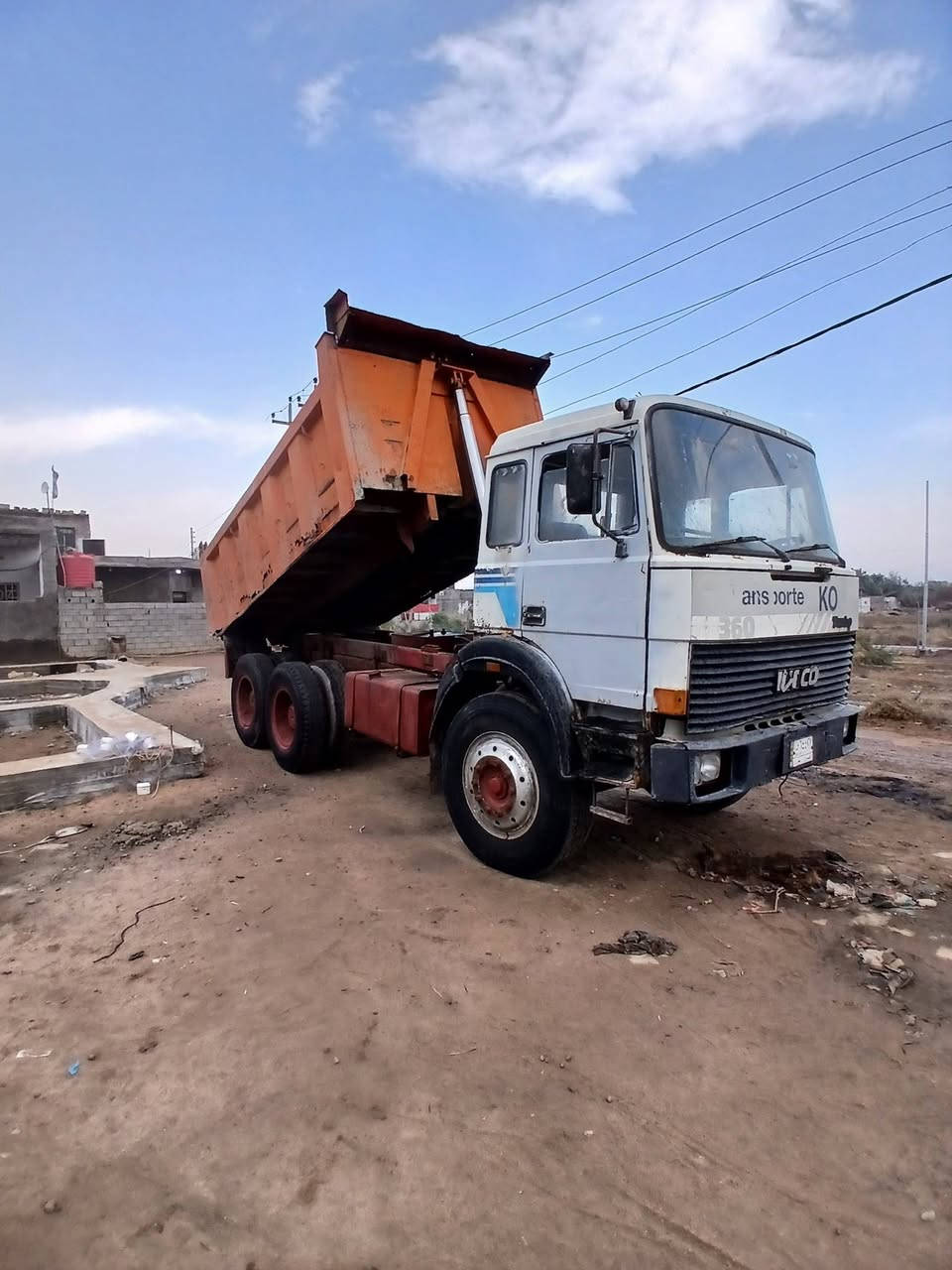 السلام عليكم من.ر خصت الادمن فيكو البيع مكينة ٨حجم ٢٥ كير١٣٠ تيرات نص عمر رقم بصرة الماني سعر٦٥ المكان البصرة القرنة ***********
