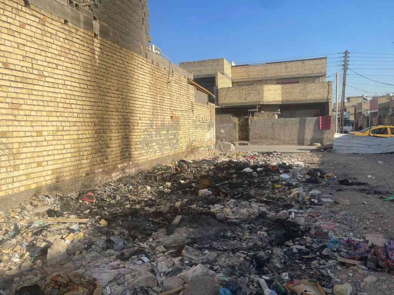 قطعه ارض للبيع مساحه ١٠٠ متر خلف السده مقابيل ابو هيثم خلف مصطفى الوحش واجها ٥ نزال ٢٠ للاستفسار ***********
