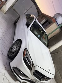 مارسيدس C300  موديل ٢٠١٩  فول مواصفات  بيها بنيد وجاملغ ايمن الجاملغ ك...