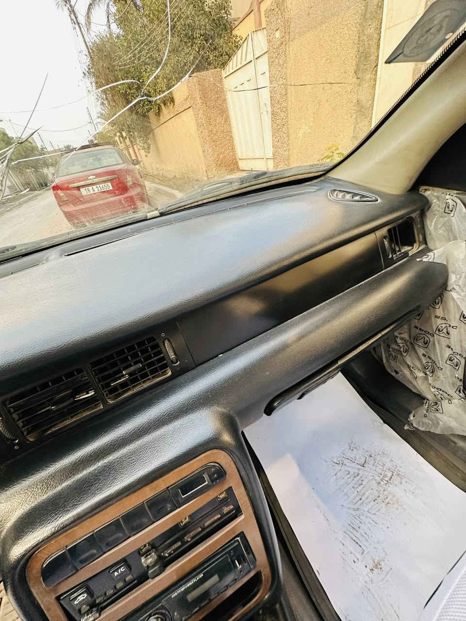 سمند 2010 رقم بغداد انكليزي
كير محرك تبخير تنقيص مكفول 

بيه باب وجاملغ مبدل 
سعره 33
***********
