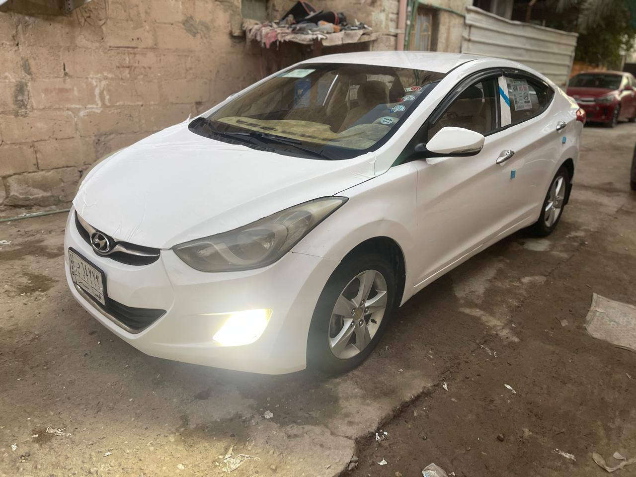 النترا خليجي
سلام عليكم 
النترا 2014 خليجي مكينه 1800 دوش
كير مكينه تبريد كفاله 
سياره كفاله عده نص جاملغ امامي صبغ
وبيها بعض التكشير ومسويهن كارت  والنترا الخليجي معروف يكشر الصبغ
سياره بسمنه السنويه لغاية 29 
منظومه تبريد جديده 
مكينه قبل كم شهر شادها مال كصه جديده
تخم تاير دواخل دوشمه بلكامل 
السياره جديده استخدام شخصي 
السعر 113 وبيها مجال بسيط 
للاستفسار ***********
