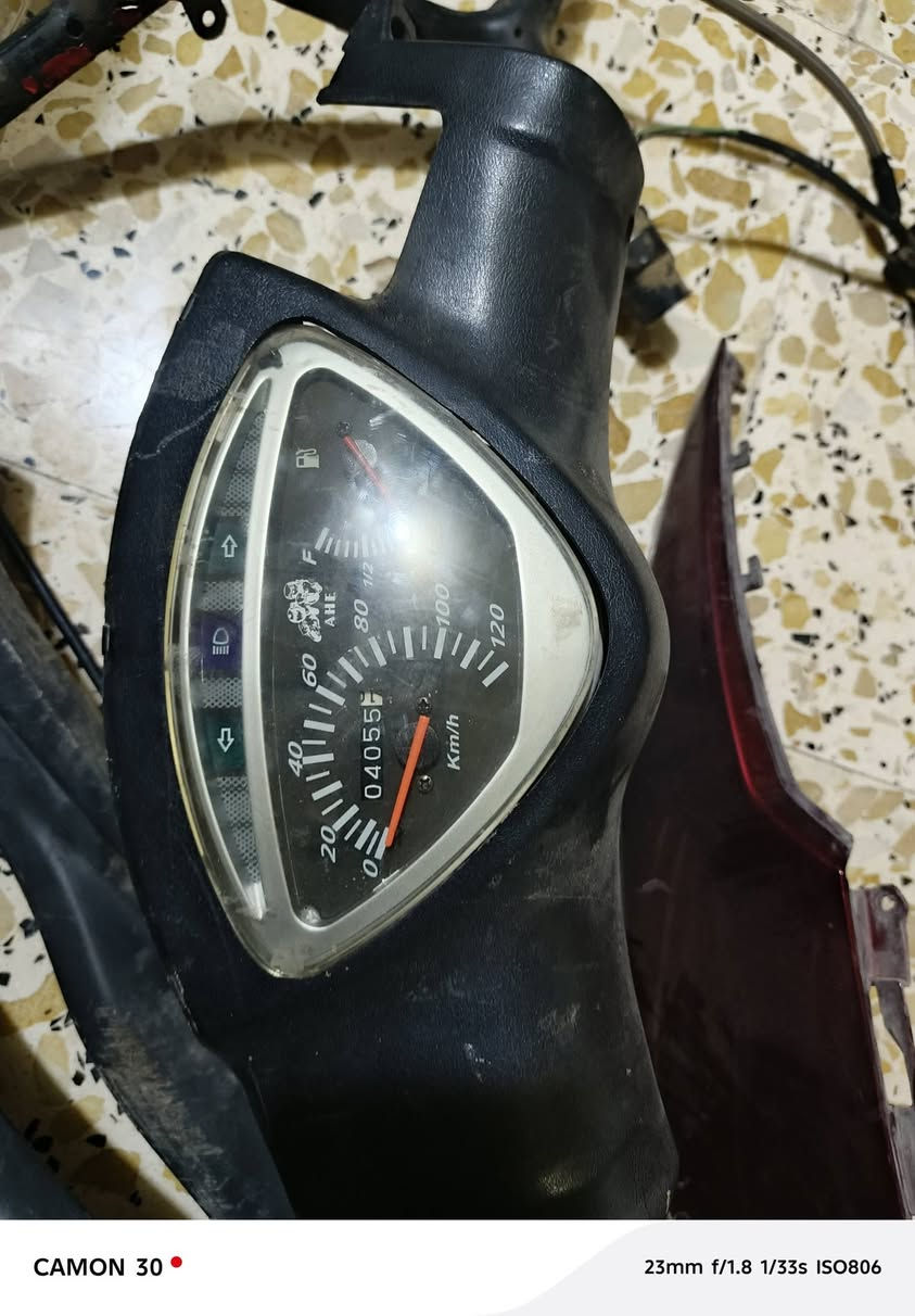 سلام عليكم غراض ماكس للبيع الي تفيده يجي خاص مكاني الدوانيه 
والي مو شراي اطلع كبل وهذه رقمي ***********
