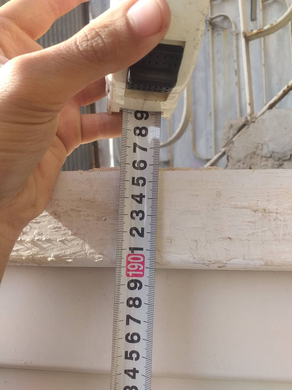 السلام عليكم 
متاح باب مستعمله أخو الجديد 
القياسات مذكوره على الباب الطول × العرض 
السعر 110 الف او بي مجال بسيط 
المكان بغداد الدوره رقم الموبايل 📲📱***********
بي واتساب
