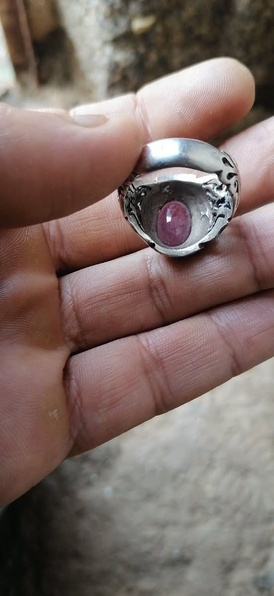 ياقوت افريقي قديم كلش حجر كامل مملعوب بي قطعة قديمة كلش شرط طبيعي اصلي صياغة فضة عيار ١٠٠٠ ثقيل صياغة يدوية قطعة نوادر


**إذا كنت صاحب هذا الإعلان وتريد حذفه لأي سبب، رجاءا أرسل رسالة إلى الدعم الفني**