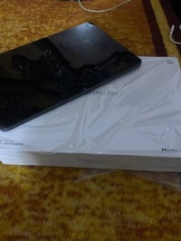 ايباد لبيع سعر ٤٠٠ قفل مكلف بل نشر وهاذ رقمه الولد07712971549واذا ماجا...