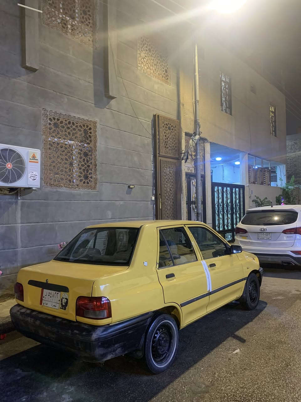السلام عليكم سايبه مديل 15سنويته منتهيه ب2020وعليه هيئه ب 400 مكينه بيه خيط وتبريد ما يشتغل ولسياره بيه بعض الملاحضات ملاحضه الهيئه عل مشتري راعي السياره موجود شوكت ما يعجبك حول ***********مكاني ياسين خريبط بصره سعر 20 قفل
