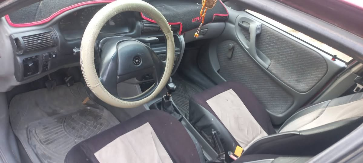 للبيع
استرا موديل ١٩٩٢
حجم ١٦
مكينه كير شرط 
صدر امامي وخلفي شرط 
بدون صبغ فقط دوائر ودوسات 
شرط التحويل سنويه جديده 
السعر ٥٢ وبيها مجال 
للاتصال ***********
خاص مغلق
