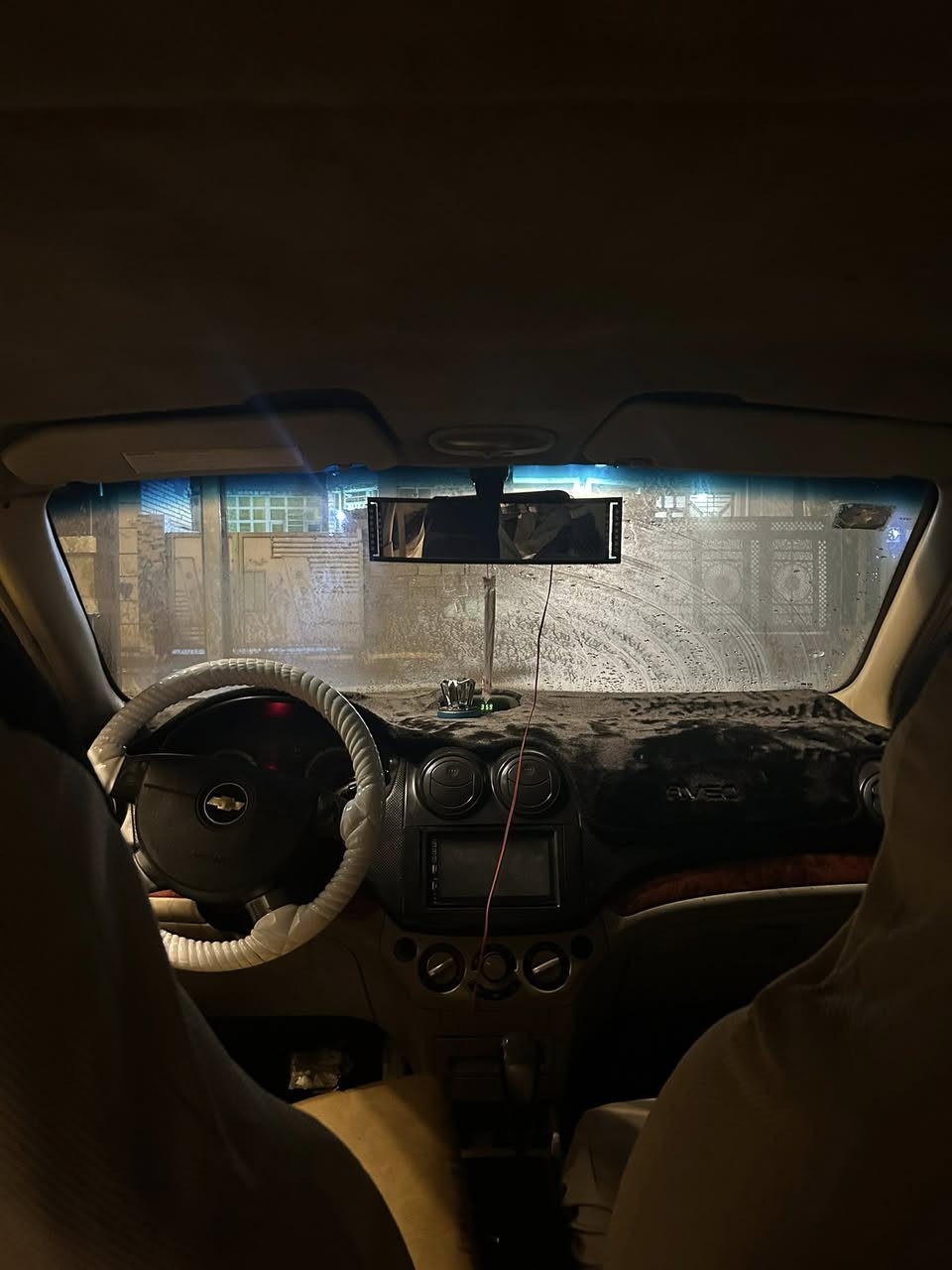 أفيو خليجي 2009  مسكر السياره مكفوله من ضربه قويه كير ومكينه جدد السياره عليه ادامه كامله رقم الأنبار السياره مال بيت مامتعوبه السعر 55 وبيه مجال لاستفسار اكثر الاتصال عل رقم ***********
