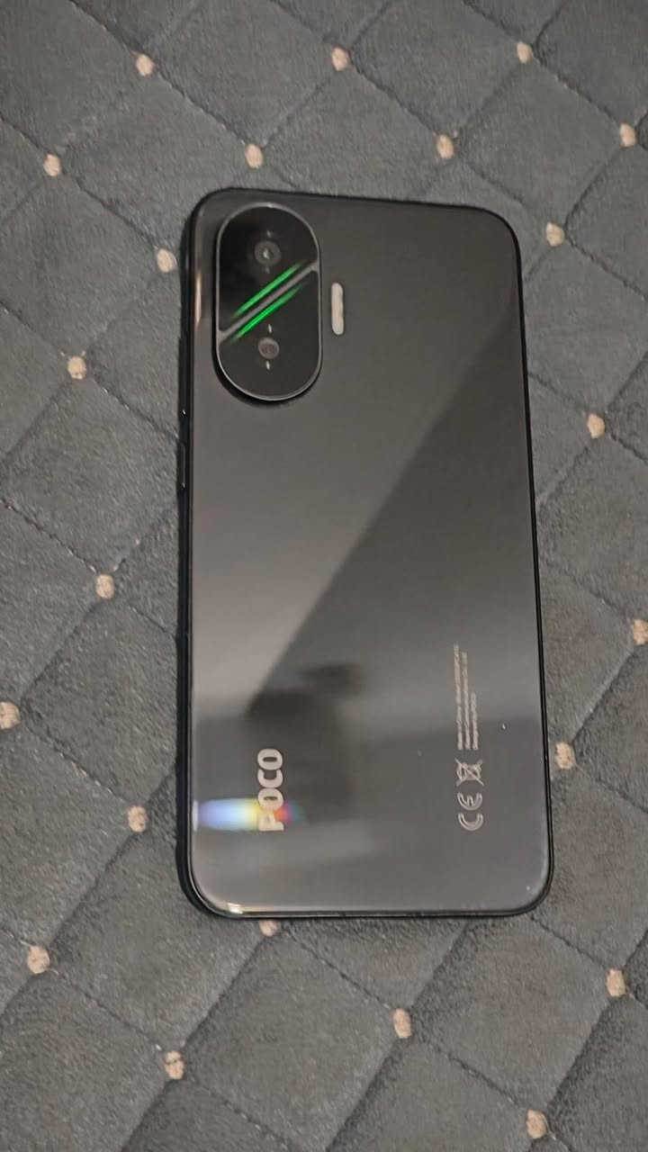 🚀🔥 POCO F7 PRO | 12 Go RAM • 256 في المخزون 🔥🚀 (120 فريم )
⚡ القوة بدون تنازلات!

اكتشف جهاز POCO F7 Pro، هاتف ذكي راقي مصمم لتقديم أداء استثنائي، عرض غامر، واستقلالية مثيرة للإعجاب...

📱 الميزات الرئيسية:
✅ رام 12 جيجا بايت
✅ 256 جيجا بايت من التخزين
✅ معالج Snapdragon® 8 Gen 3 - أداء فائق السرعة للألعاب والمهام المتعددة.
✅ شاشة AMOLED 2K بحجم 6.67 بوصة بمعدل تحديث 120Hz للحصول على سلاسة استثنائية.
✅ بطارية 6000 ميلي أمبير لاستقلال ذاتي يدوم طويلاً.
✅ اشحن رابيد هايبر تشارج 90 واط.
✅كاميرا رئيسية 50 ميجا بيكسل مع تثبيت بصري (OIS).
✅ مكبرات صوت ستيريو مزدوجة مع دعم Dolby Atmos ®.
✅ مستشعر بصمة الأصابع تحت الشاشة.
✅ IP68 مقاومة للماء والغبار.
شاحنة ٩٠ واط سريعة جدا 

🎮 Gaming • 📸 Photography • 🎬 Streaming • 💼 Work: POCO F7 Pro صُمِم للتفوق في جميع الحالات...

📞 اتصل: *********** 
السعر : 450 الف وبي مجال
