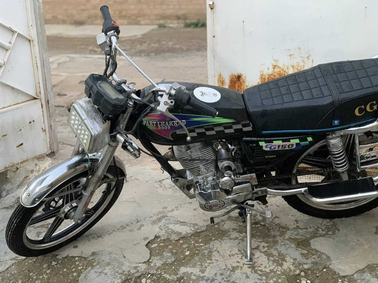 مأطور ايرني خمس كير نظيف للبيع موديل ٢٠١٩
السعر ٤٥٠


**إذا كنت صاحب هذا الإعلان وتريد حذفه لأي سبب، رجاءا أرسل رسالة إلى الدعم الفني**