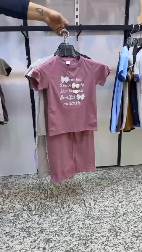 تراك بناتي يلبس من ٢الى١٠سنه السعر٨٠٠٠ توصيل متوفر


**إذا كنت صاحب هذا الإعلان وتريد حذفه لأي سبب، رجاءا أرسل رسالة إلى الدعم الفني**