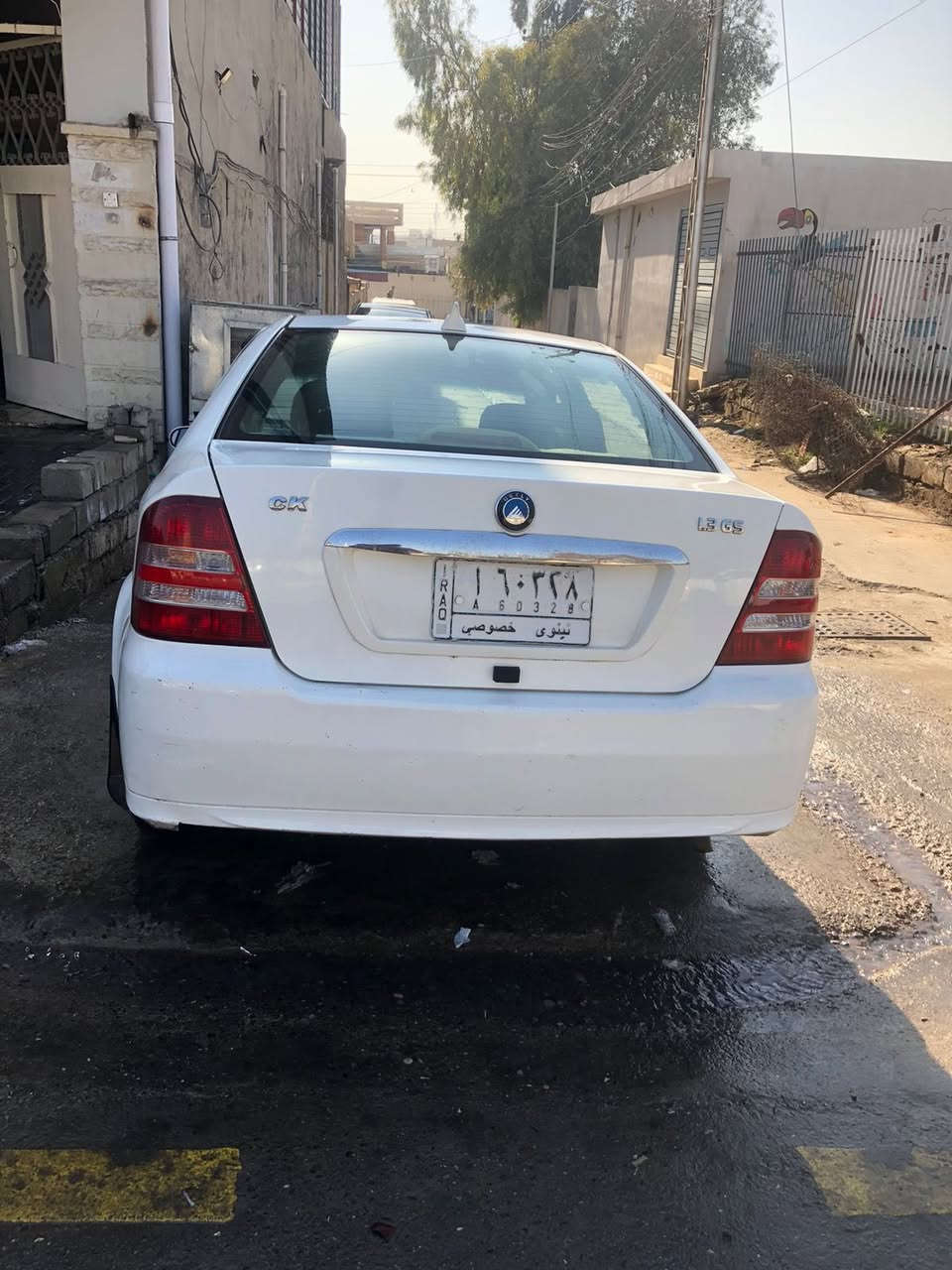 السلام وعليكم
سيارة سيكي ck 
موديل 2013 الشكل القديم
السيارة نضيفه حيل وكاعدة وبل واقع احلى من الصور
السيارة محركها كورله
تاخذها شرط محرك وكير 
السيارة ضررها فقط جاملغ يم السايق مبدل
وجاملغ السايق بي شبر بارد 
تبريدها ثلج ❄️ ⛄️ والتدفئه مالتها رقم ١ 🔥 
والسيارة شرط التحويل
سعر السيارة 56 وبيها مجال.
 للاستفسار او الاتصال 
هذا رقمي ***********
