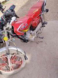 إيراني 23 مكينة بلادية وحلوة سعره ٥٠٠ وبي مجال بسيط 07705469313