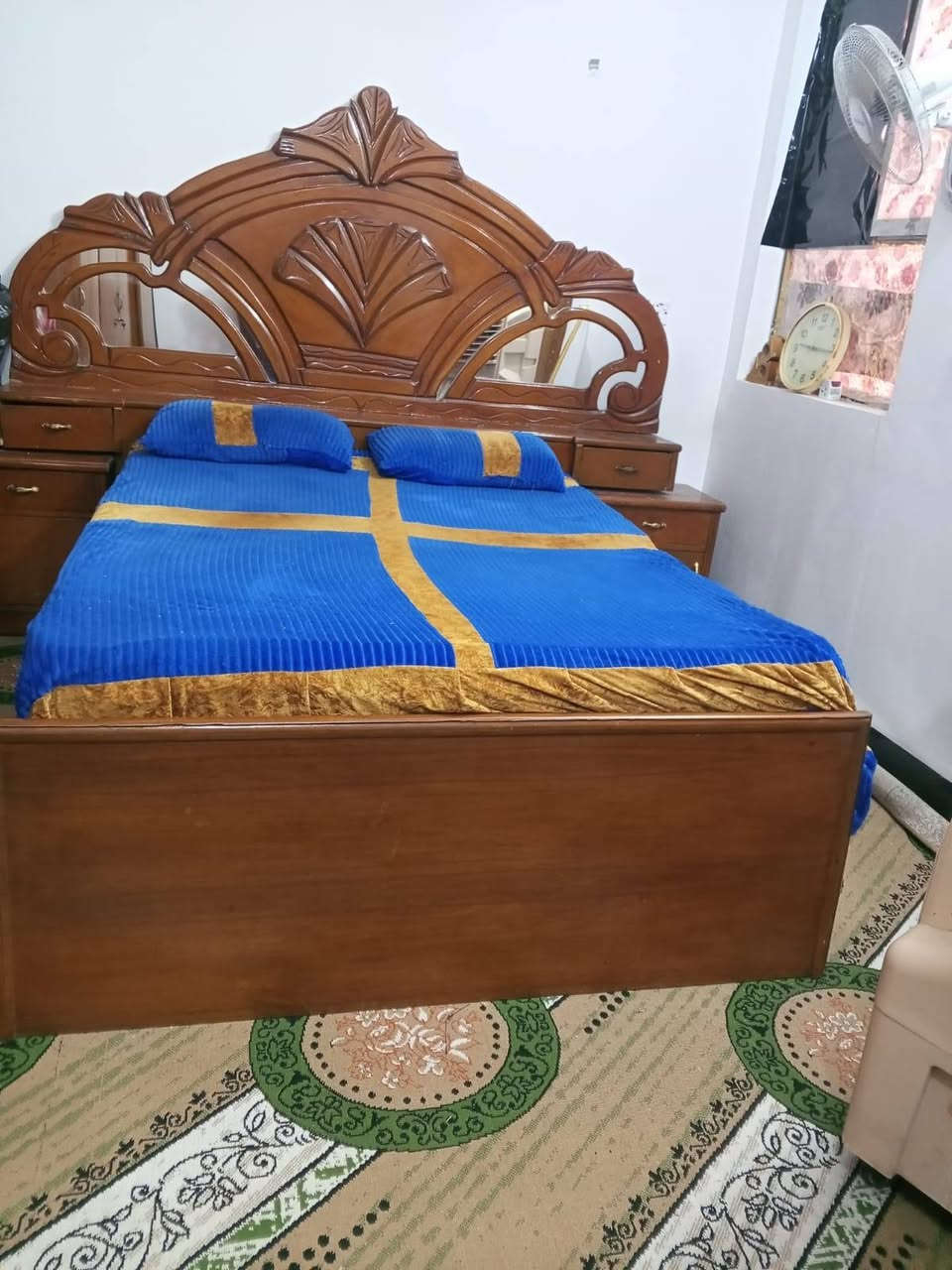 المجهز لبيع وشراء اثاث والاجهزه الكهربائيه المنزليه عامه جديد ومستعمل العنوان نجف حي عدن مقابل الطحان ***********ضرغام تابع تكتك وفيس يوجد خدمة توصيل طلبات بالكروه داخل النجف ملاحظه افتح العصر بسوك الوفاء شارع الصب بالخدمي المطار مرحبا بكم

