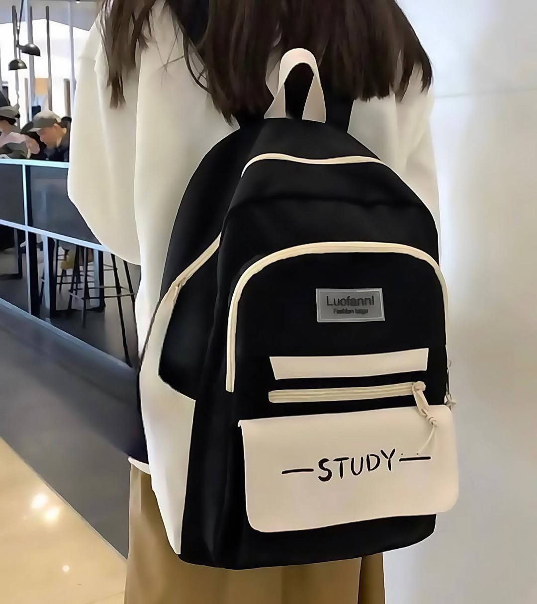 ياالله
حقائب STUDY📚(وتر بروڤ)الاصلي✅ 
للمشايه ومدارس  🏫
🤎أحدث الموديلات الأنيقة 
خامة درجة اولى الاصلي🥇 
:::
الدرزن 12 قطعة 
5 الوان بلدرزن يجي 
سعر الدرزن ال12 حقيبة ب97 الف فقط
(الاصلي🎒الاصلي🎒الاصلي) (وتر بروڤ)

⭕


**إذا كنت صاحب هذا الإعلان وتريد حذفه لأي سبب، رجاءا أرسل رسالة إلى الدعم الفني**