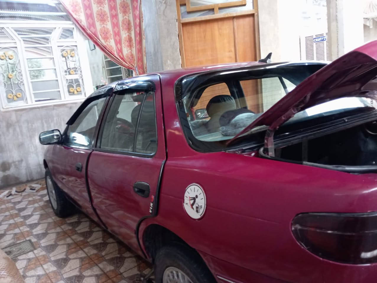 السلام عليكم كيه سيفيا موديل 1993 كير اوتماتيك رقم ديالى انكليزي بأسم والدي سنويه وهزه جديده مكانهه ديالى الخالص هبهب اخوان السياره الله شاهد مو مالتي مال ابويه وكلي انشرلياهه بيهه الكير النمره الاخيره متجي يعني يبيعلك هل موجود السعر 25 ورقه وبيهه مجالرقم الهاتف *********** هذا الاثير والاسيا***********
