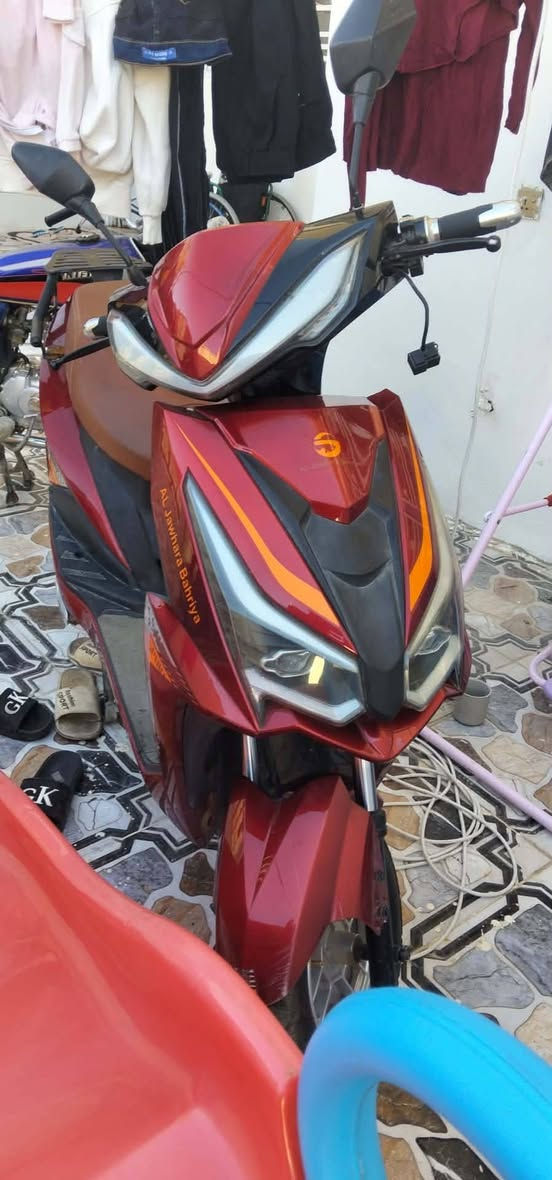 ماطور شحن 6بطاريات
مراوس او بيع
نضيف
كل عيب مابي
نضام البك
نضام شاحن.USB. الجهاز
نضام ال MB3
سعر 400بي مجال


**إذا كنت صاحب هذا الإعلان وتريد حذفه لأي سبب، رجاءا أرسل رسالة إلى الدعم الفني**