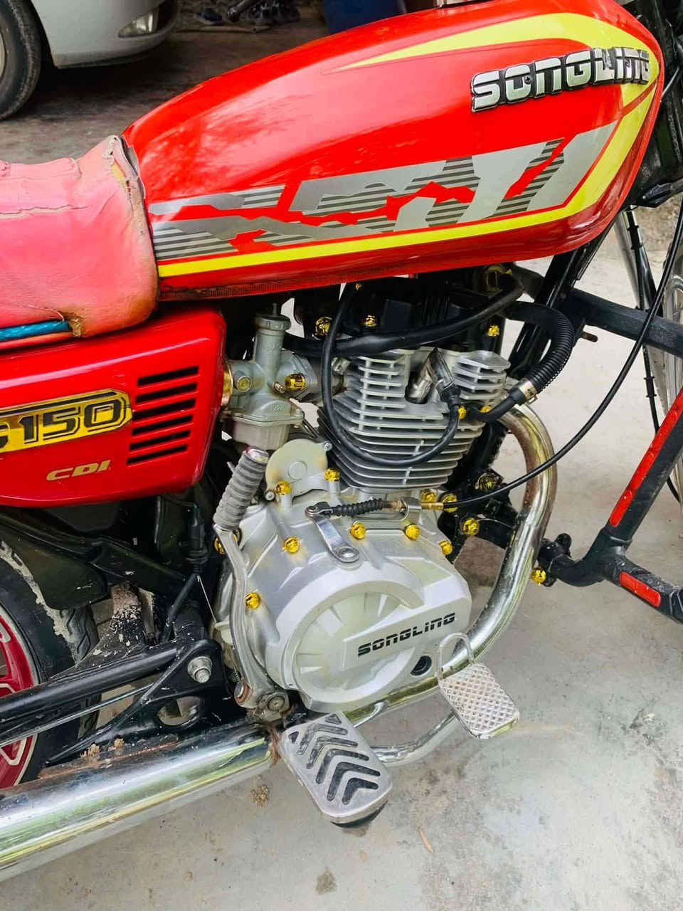 سيفان موديل 24 اوراق اصولي جاهزه ٦٠٠ وببهه مجال عنوان الحصوه ***********
