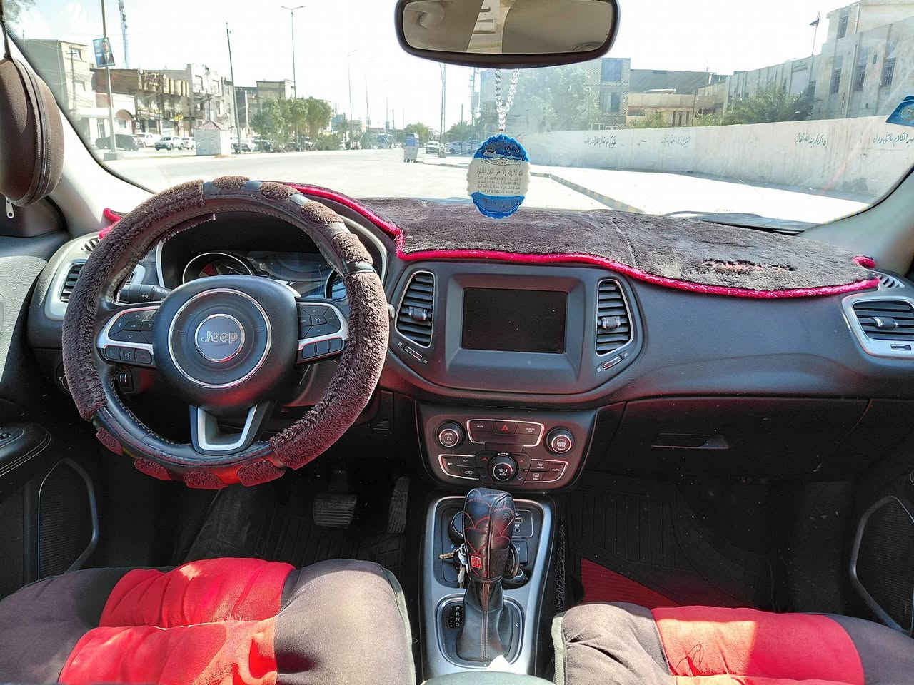 سلام عليكم
للبيع جيب كمباس لاتيود
