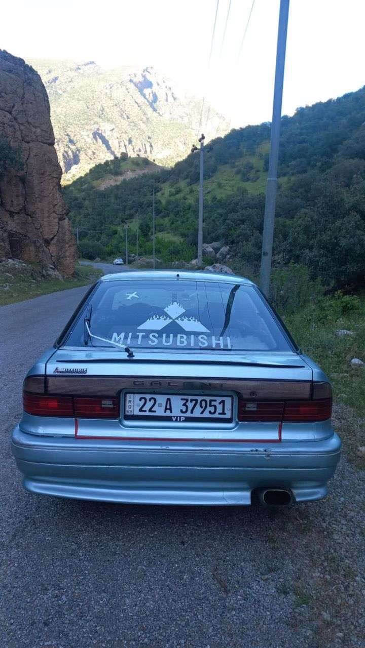 گلاند 1992 
مەکینە گەورە
سویج کۆنترول و ئاوینە کارەبا چوار جام کارەبا
سەنەوی و رەقەم و هەزەی نویە
چوار تایەی تازە 
گێر و مەکینە و تەقەو ڕەقە بەشەرت
یەک دینار مەسروفی تێدا نیە
نرخ 42$ معامەلەیەکی کەم
*********** Singapore
