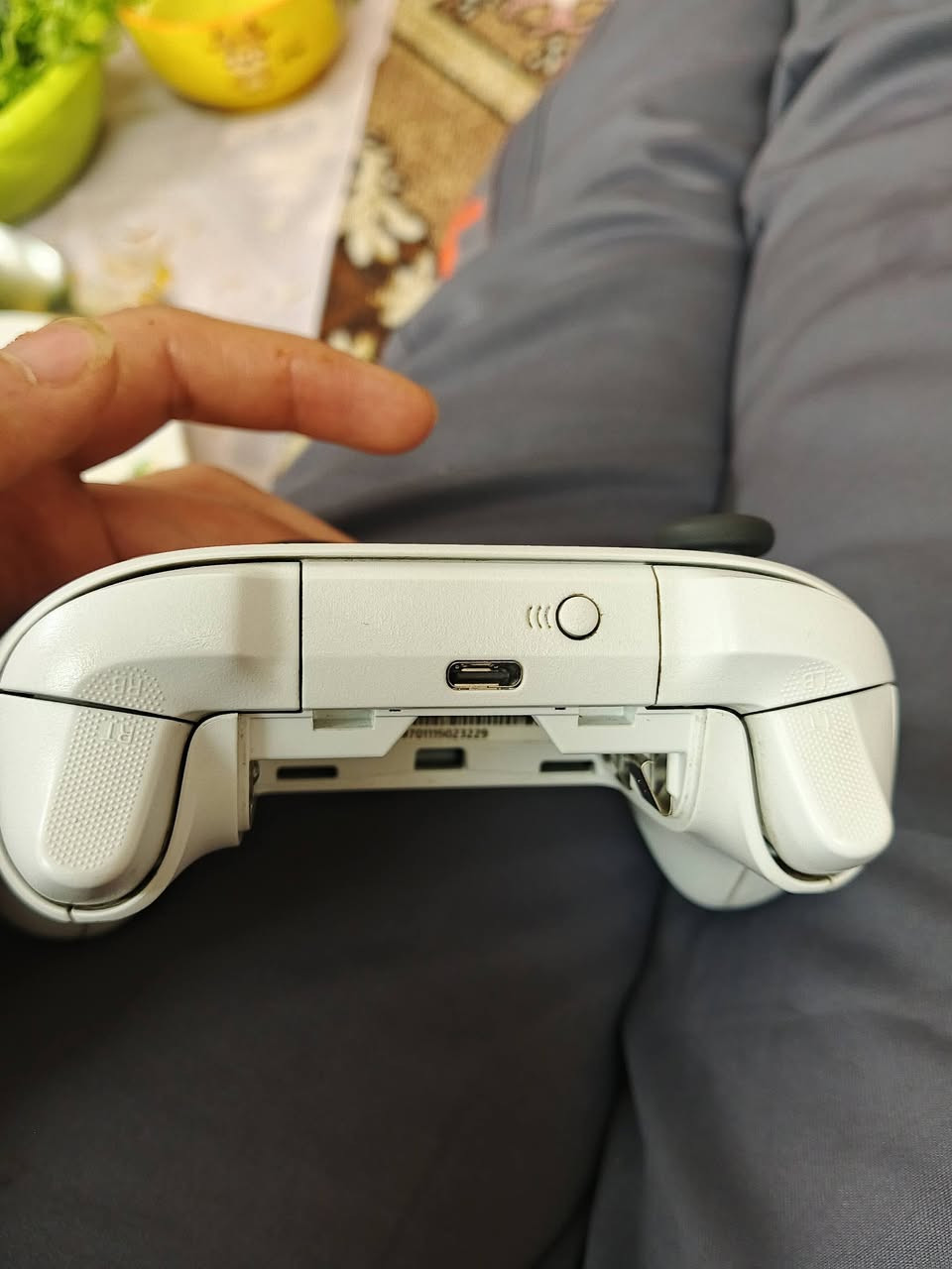 سلام عليكم
جوستك سيريس للبيع

مابي خلل ولا درفت تاخذة على لفحص اكيد

سعر خاص ***********
