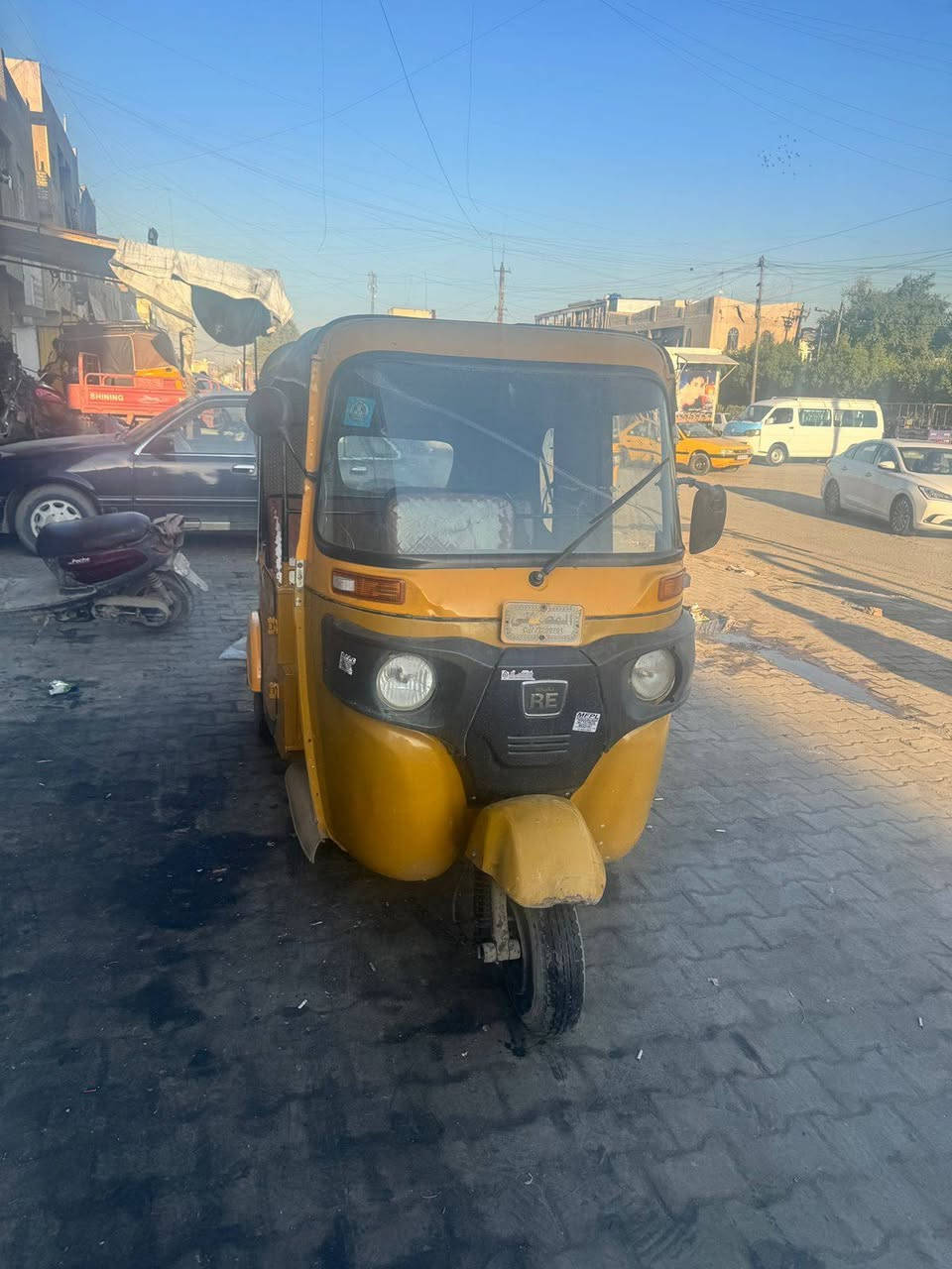 سلام عليكم شبابنه تكتك موديل ٢١ لبيع ما متواجد عل فيس بس تصال وهاذ رقمي ***********
