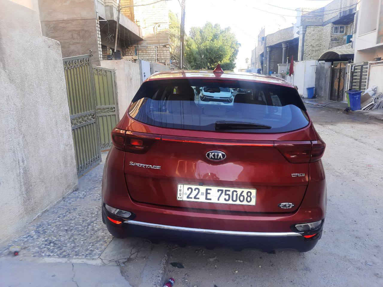 سلام عليكم
سبورتج 2020 امريكي محرك 2400 جي دي اي مكفوله من الضربه والتبديل والصبغ حادثها سرقة ابواب كما مرفق في الصور سياره بصمه فور ويل مانع منحدرات انضمة القياده اي كو نورمل سبورت وبقية المواصفات المعروفه بل السبورتج 
للستفسار ***********
العنوان بغداد
السعر  ١٦٥
ملاحظه الابواب ليبل واحد نفسهن راجعات
