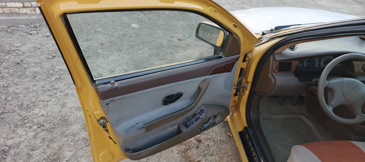 سلام عليكم سمند موديل 2011 للبيع السياره مصفره هيئة وغرامات تحويل ثاني يوم السياره حلوه جاهزه بس مكينتها بيها بداية ضعف السياره لابيها خياس ولاتبديل كهربائيات كلها شغالة كير وحدادية خير من الله سعر 33 وبيها مجال حك الجية ماتواجد ع الفيس للأستفسار ‏‪***********‬‏
