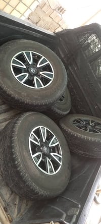 سڵاوڕێز لەهاوڕێیانی خۆشەویست.. ئەم ئەشیایانە بۆفرۆشتن.. تایەو ویل کرۆم...