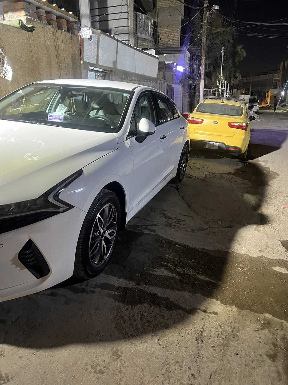 السلام عليكم k5مديل2023كفاله عامه فول عدا الفتحه ماشيه41 رقم شمالي باسمي  السعر218وبيه مجال العنوان بغداد البلديات
***********
